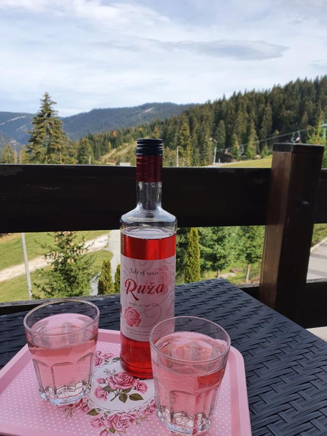 Vlasicka Ruza Eko Fis 303